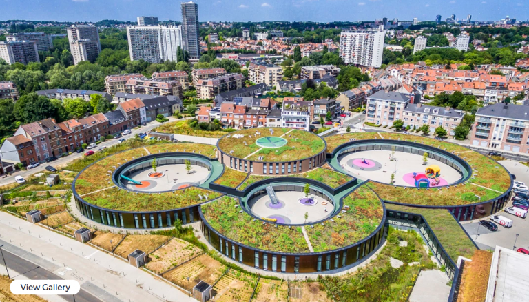 مدرسه ابتدایی باهوش ها Les Trèfles